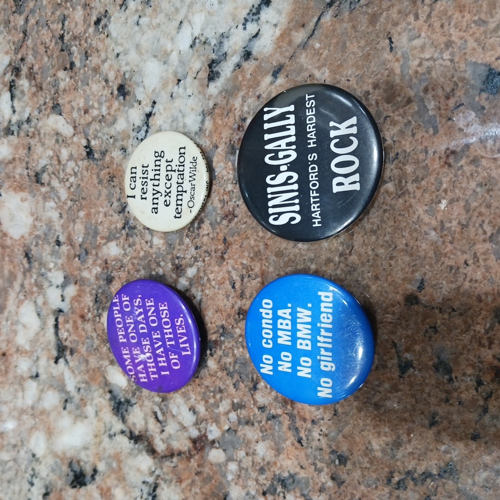 Vintage 4pc. Pinback Button Lot.